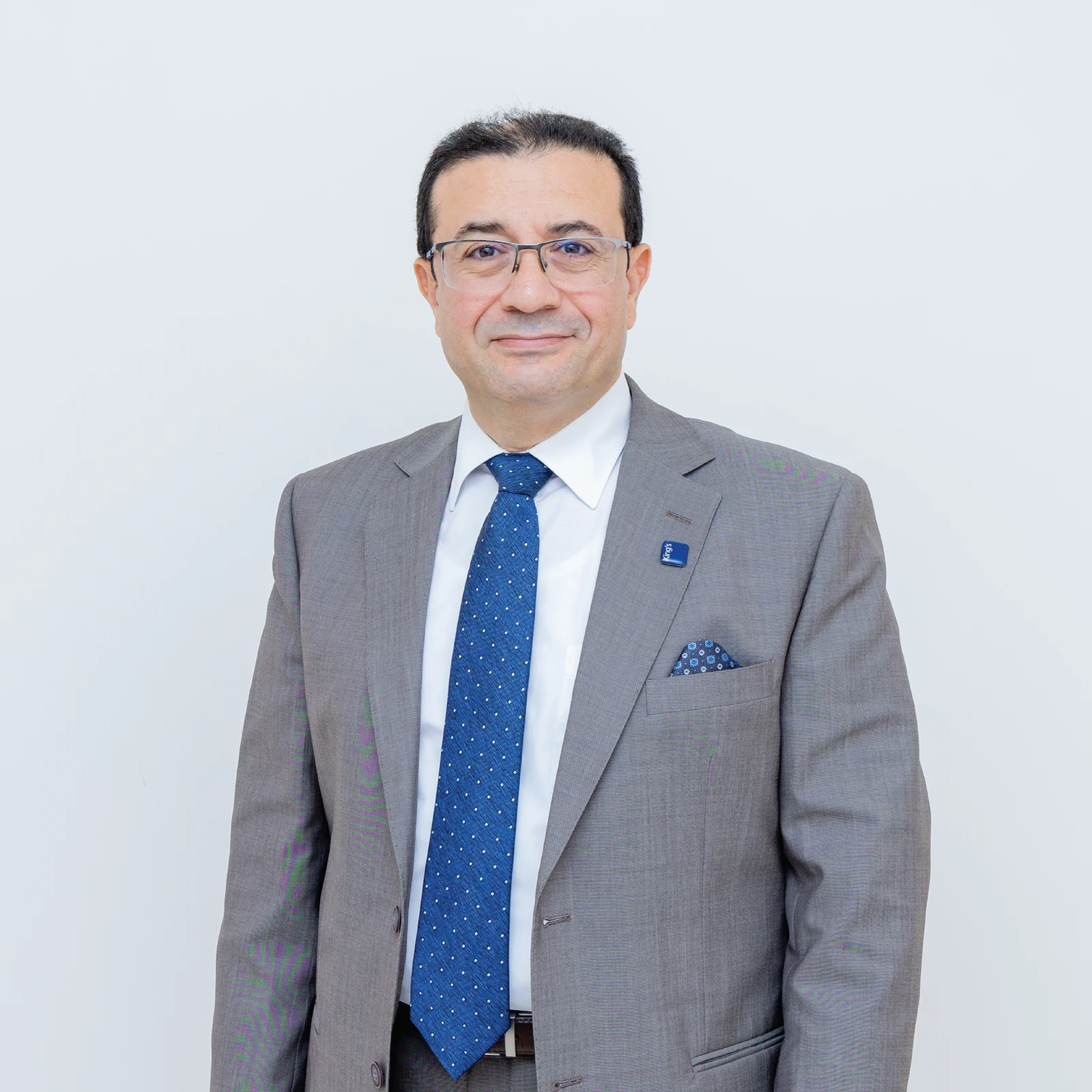 د. عدنان فتحي حسين